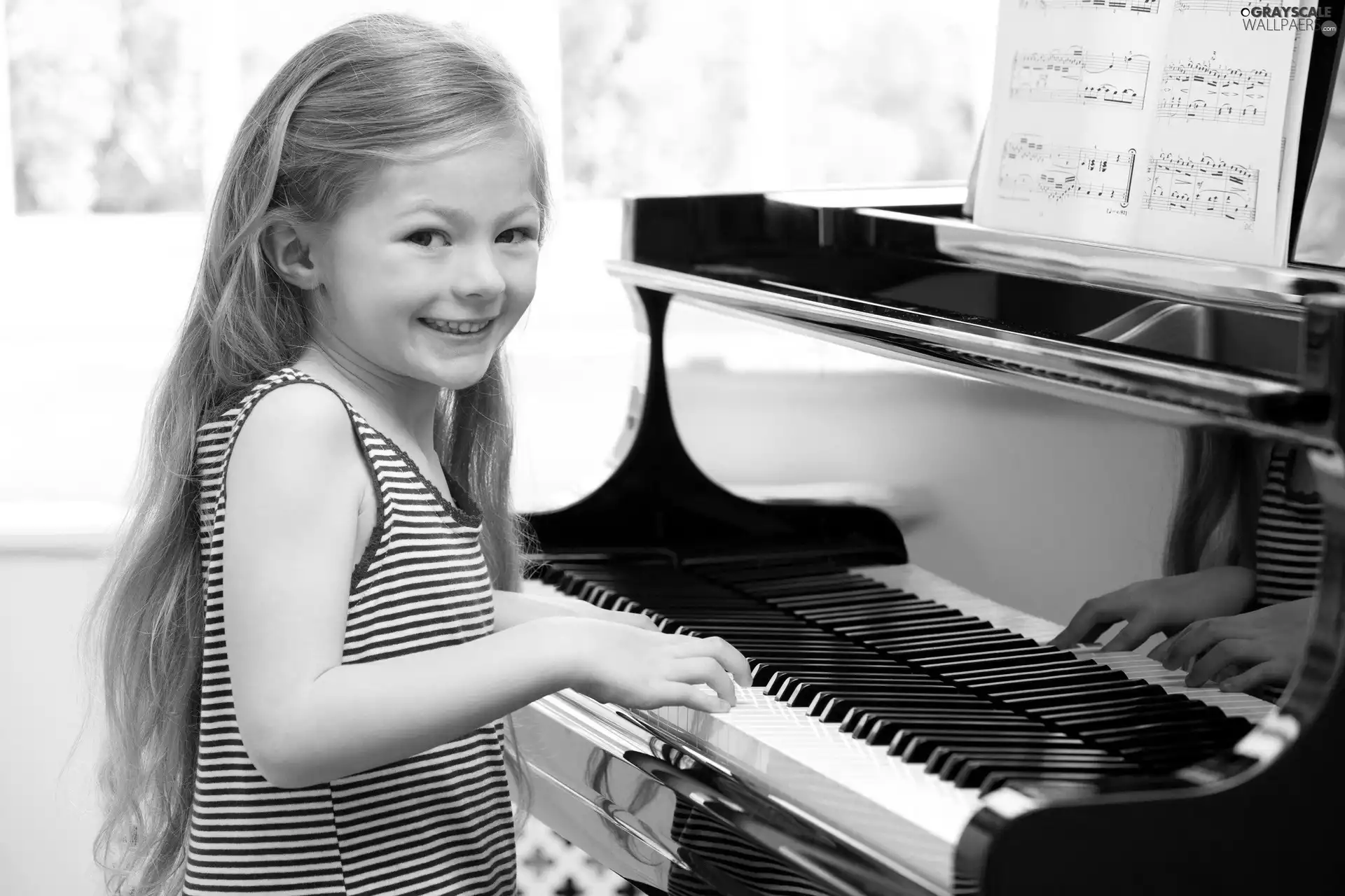 girl, Tunes, Smile, piano