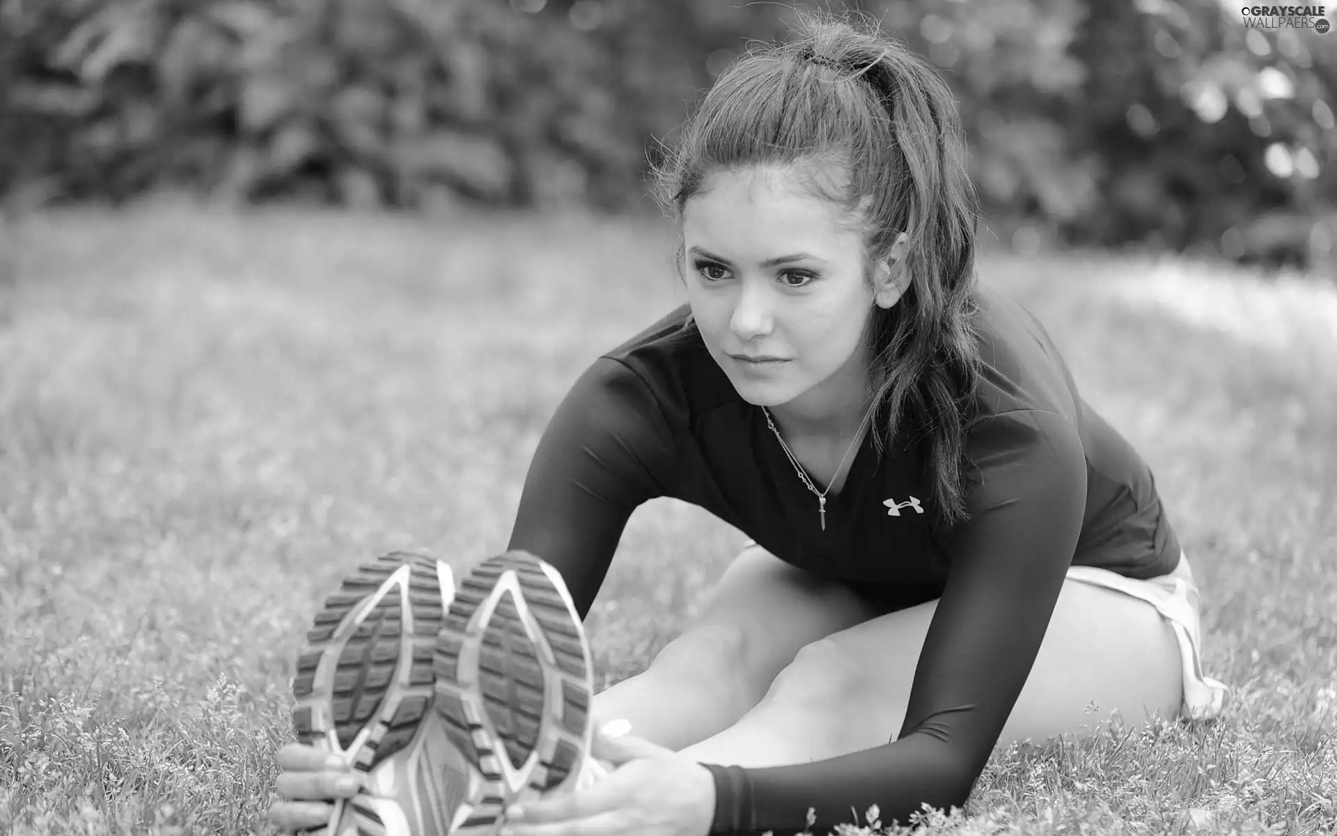 girl, Sport, Nina Dobrev, Meadow
