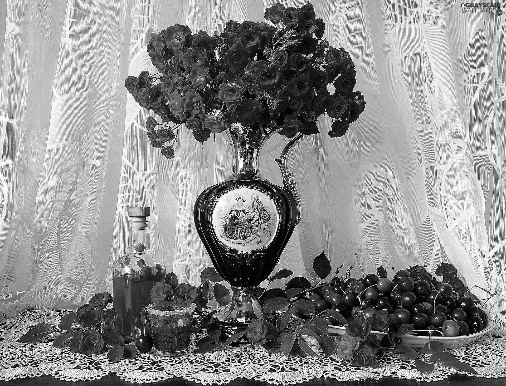 Still, nature, roses, cherries, Vase