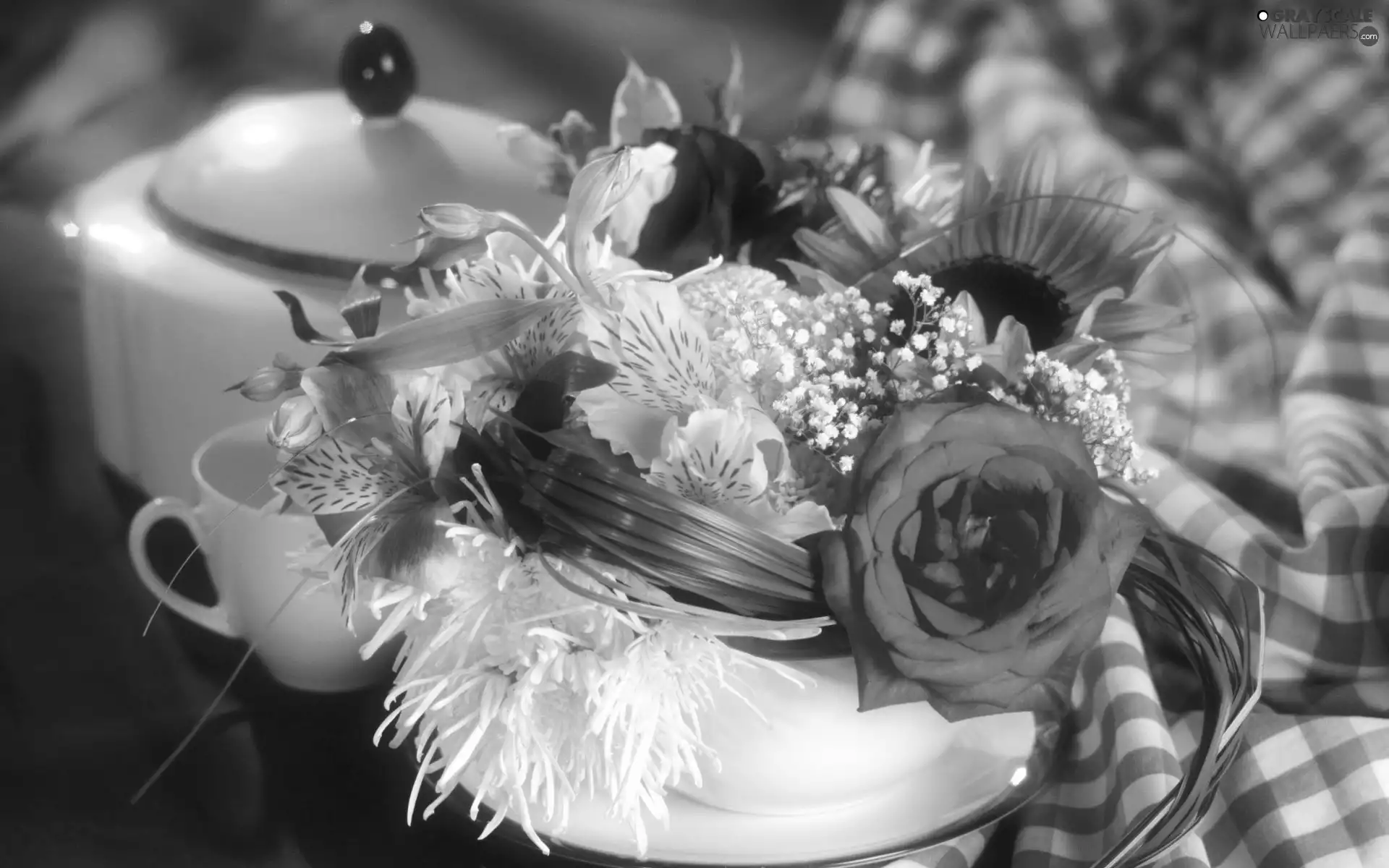 small bunch, cup, sugar-bowl, flowers