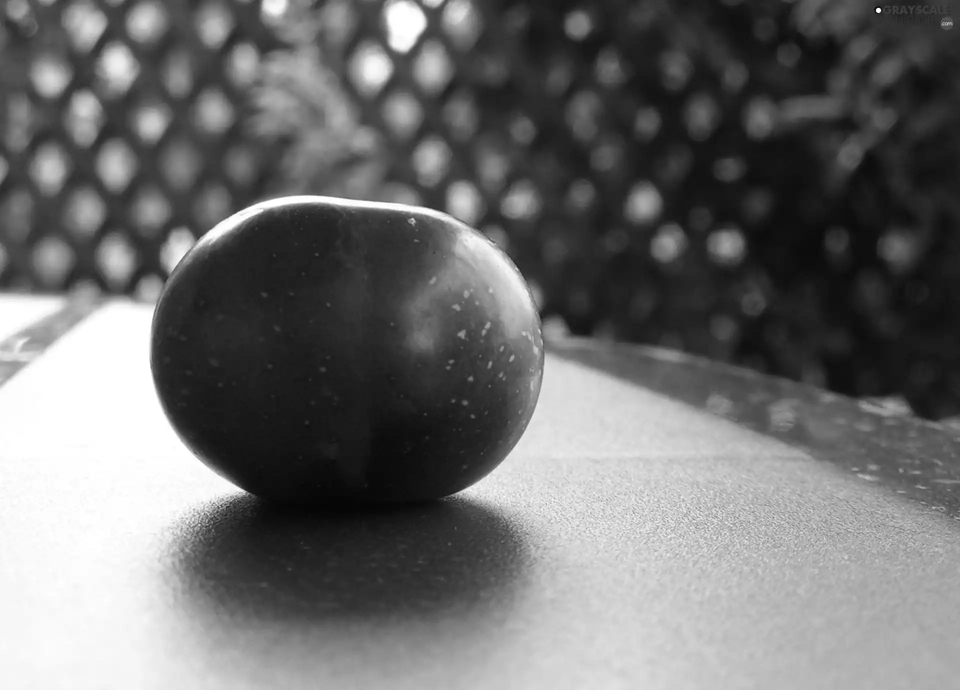 Red, blade, table, Apple