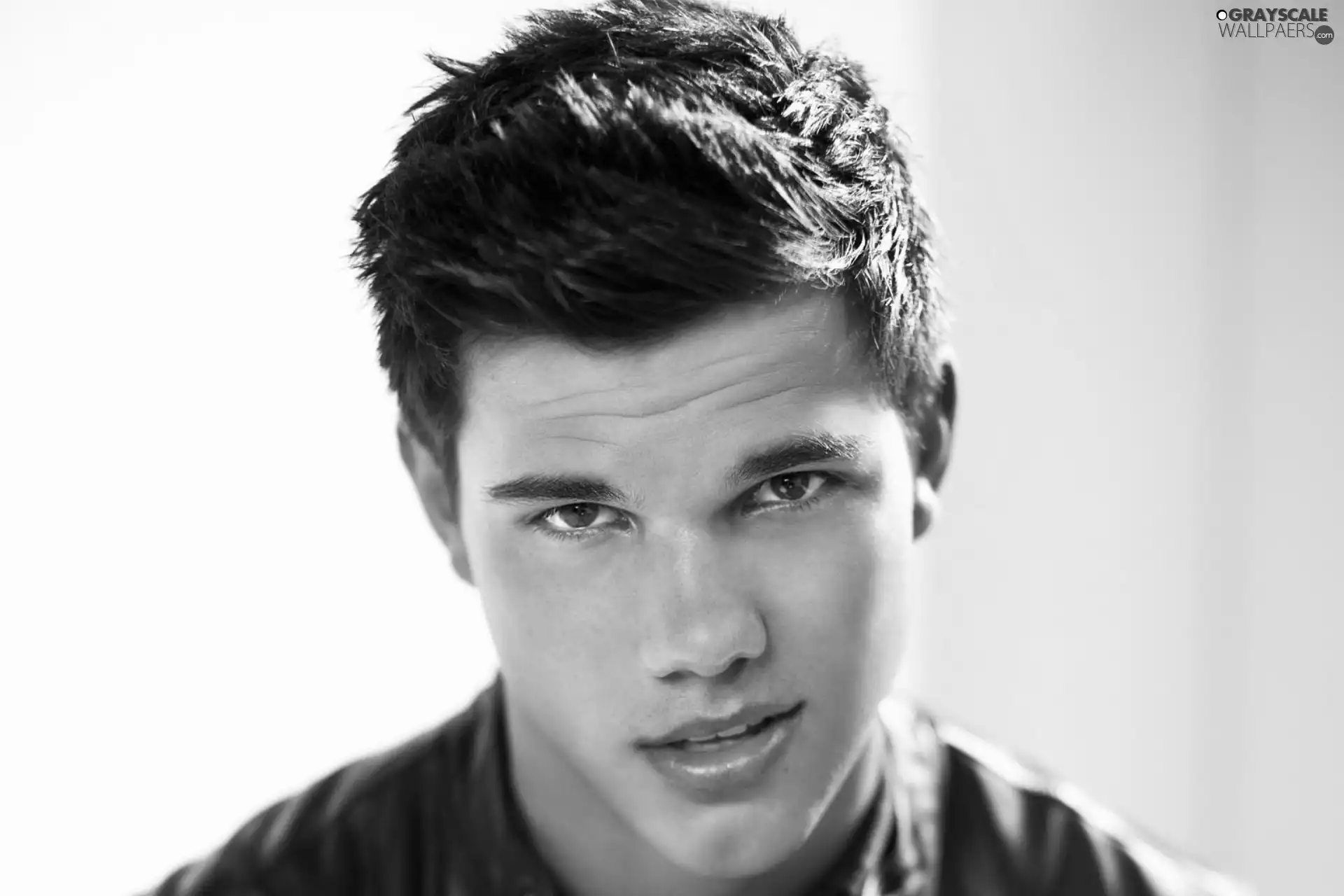 Taylor Lautner, The look