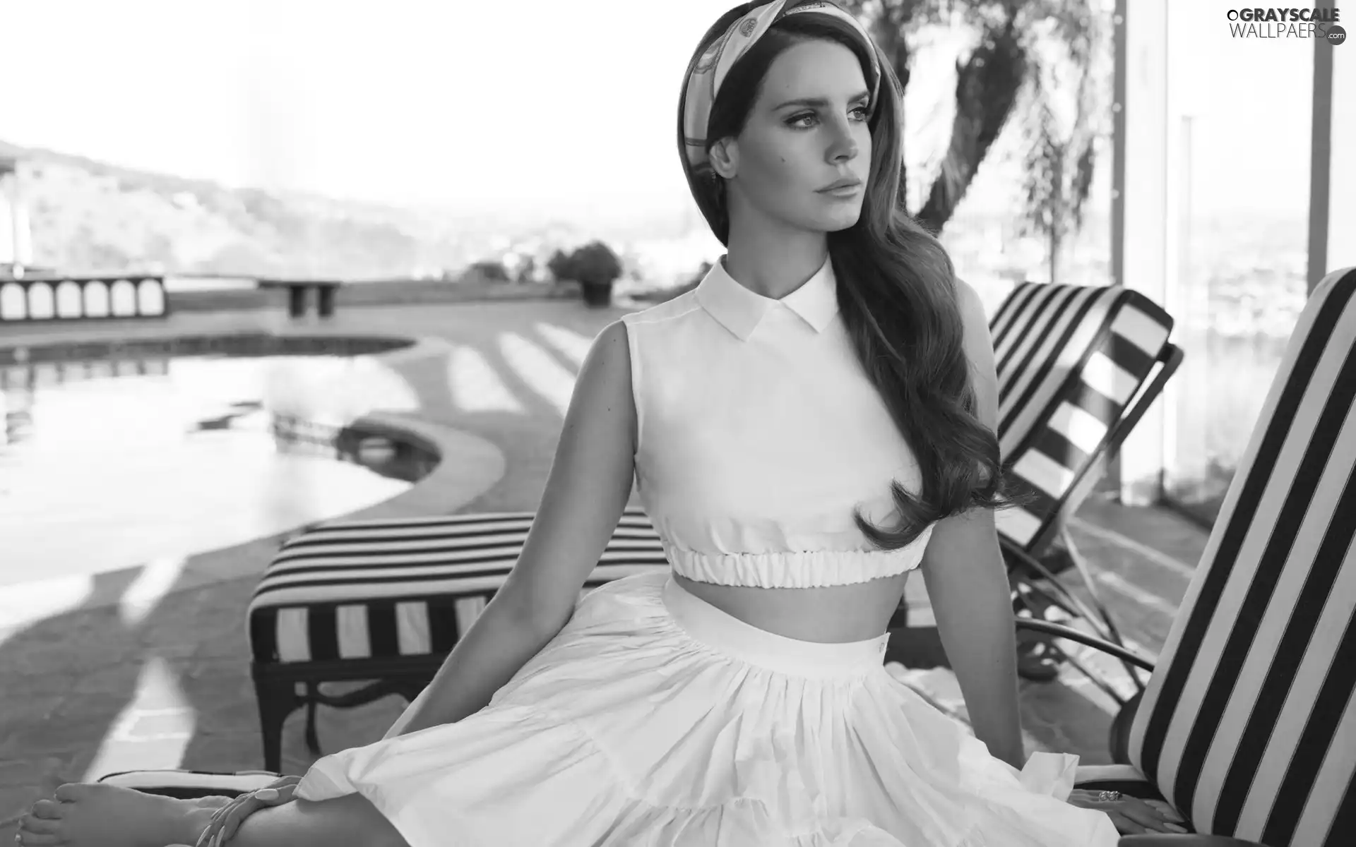 The look, Lana Del Rey, Women, seats, make-up