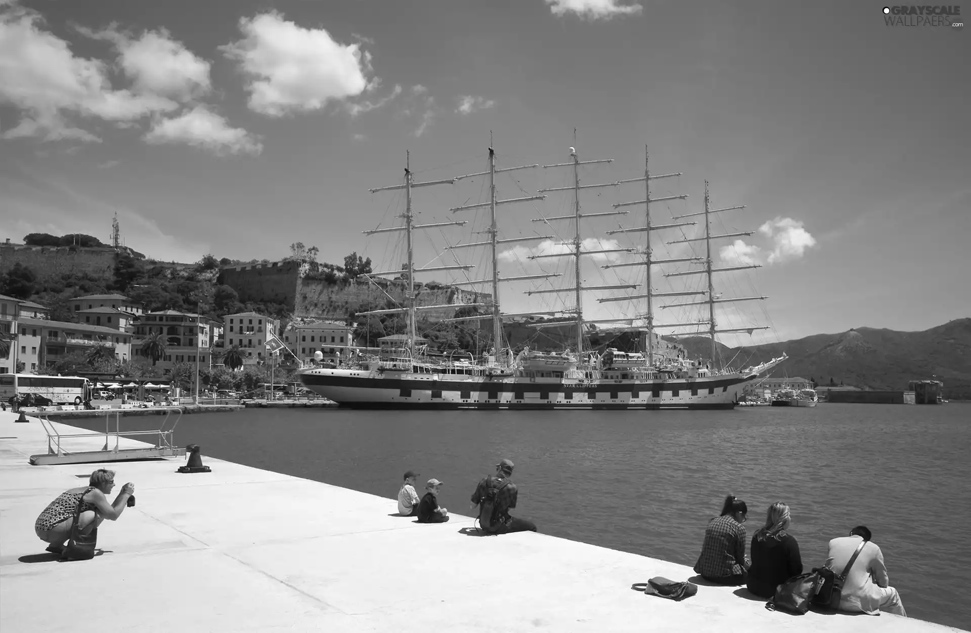 sea, coast, Tourists, sailing vessel