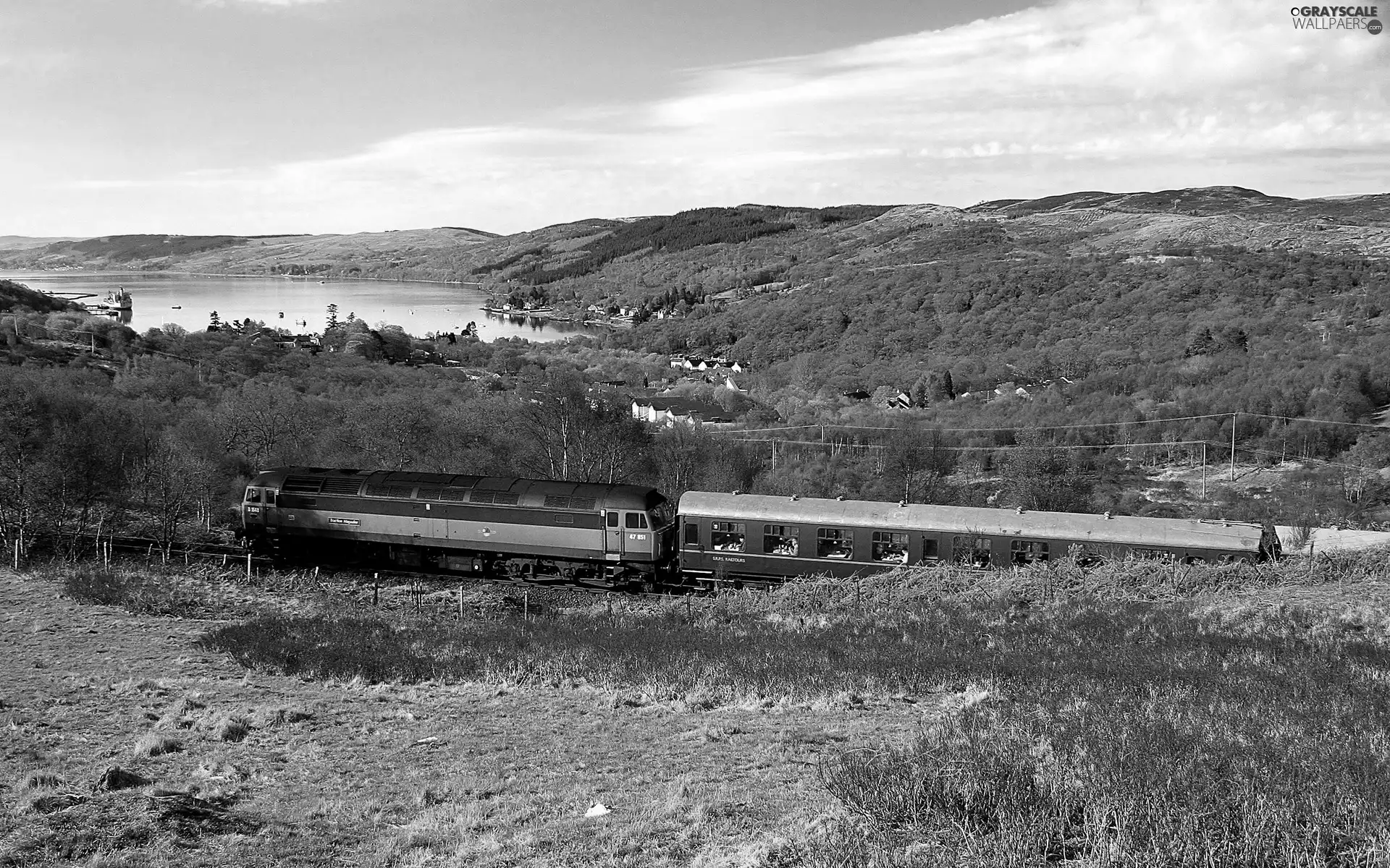 lake, medows, Train, The Hills