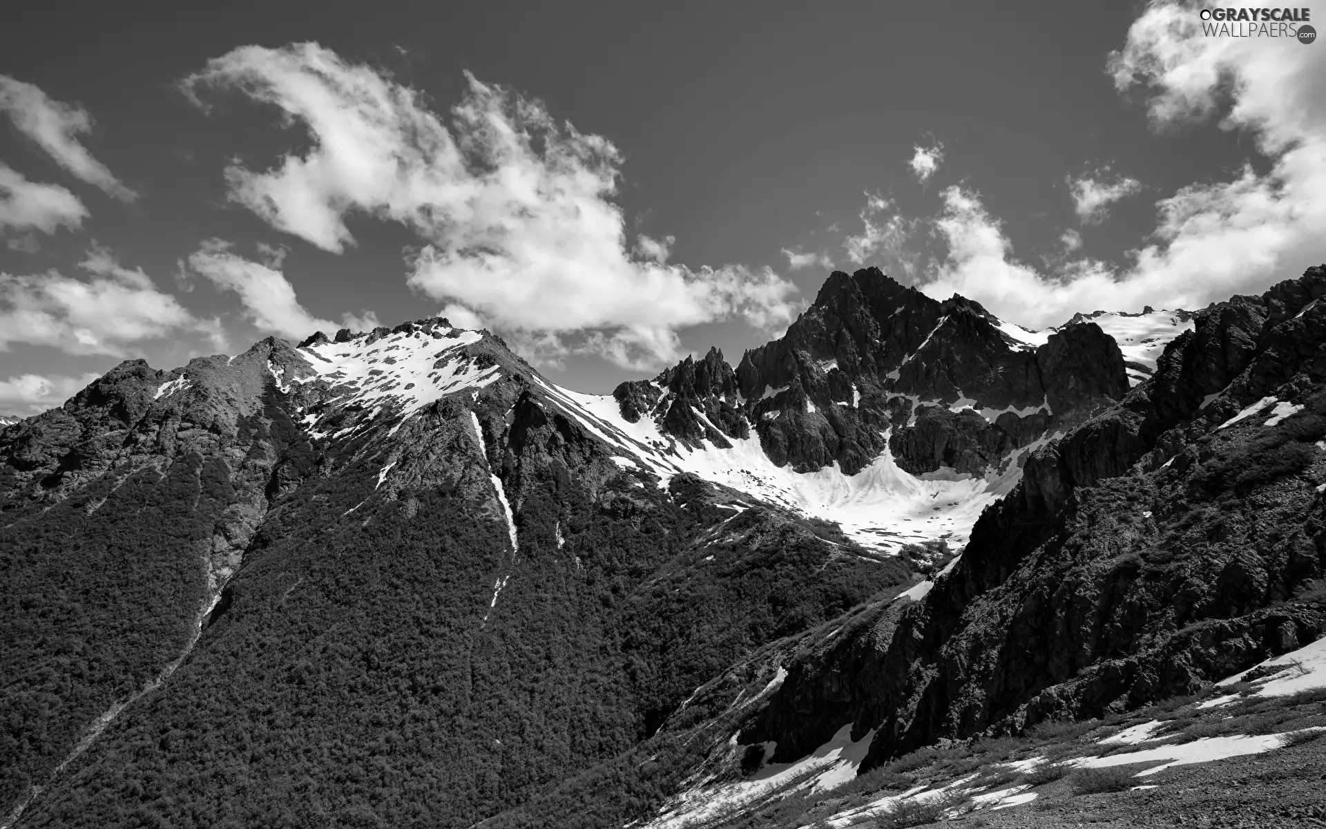 peaks, Mountains, Sky, VEGETATION, clouds, Snowy