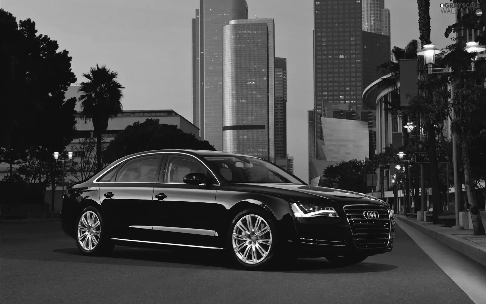 Audi A8 D4, skyscrapers