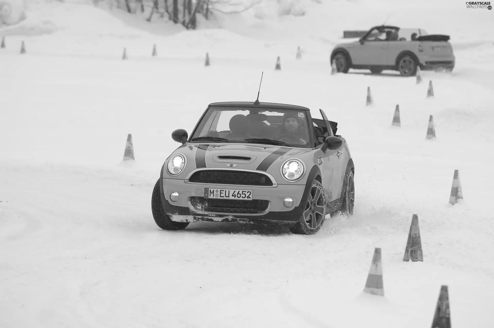 Slalom, Mini Cooper Cabrio, winter