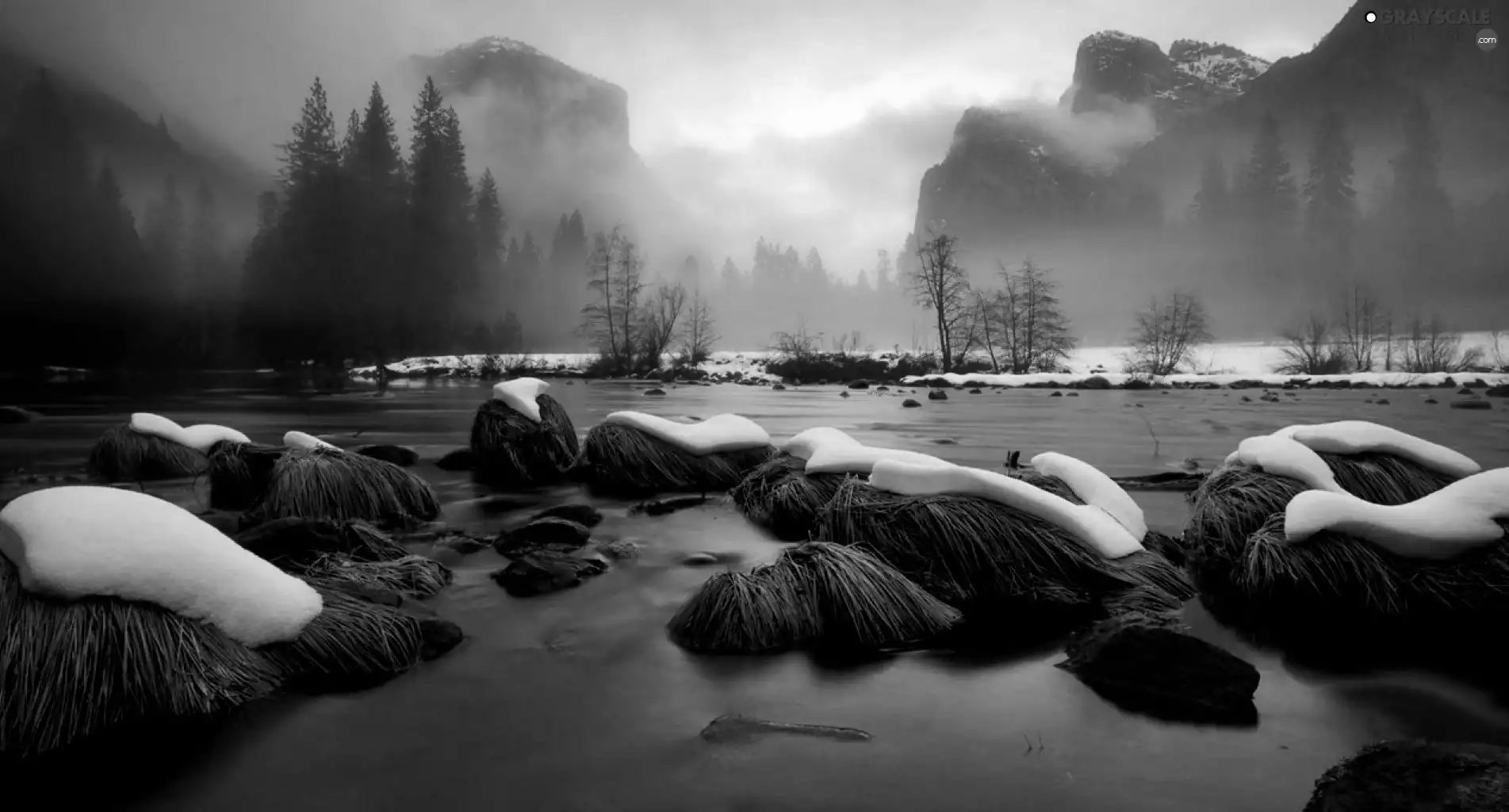 Mountains, grass, winter, lake